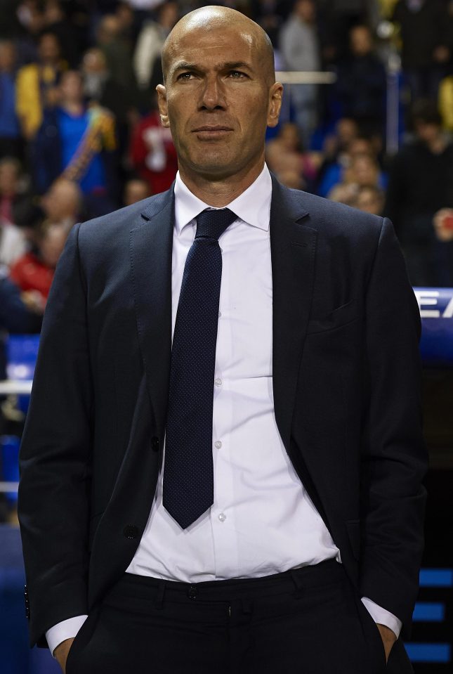 Zinedine Zidane watches victory No.1 of run, against Levante on March 2, 2016