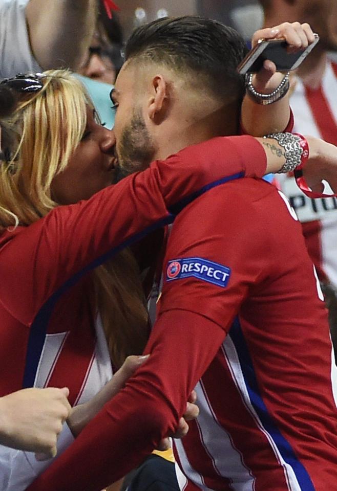 The kiss between Yannick Carrasco and Noemie Happart was witnessed by millions watching on television