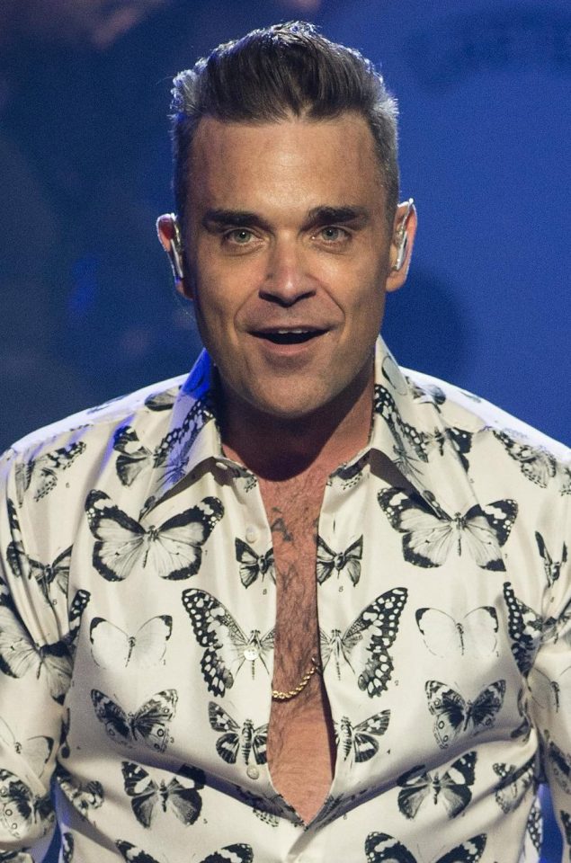  Corey calls Robbie a 'great entertainer' and an 'amazing singer'