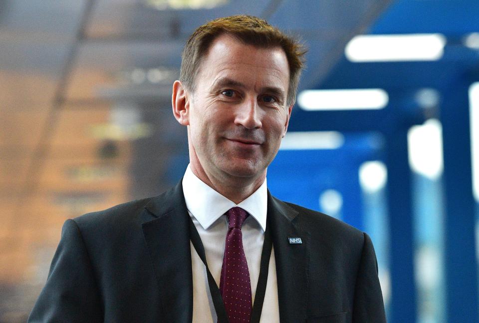  Jeremy Hunt says NHS winter crisis is 'unacceptable'