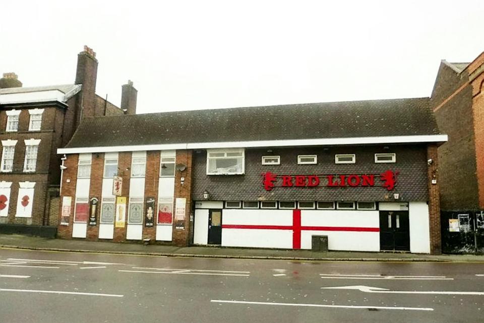  The Red Lion in Stoke-on-Trent was once a thriving local boozer but has now fallen into disrepair