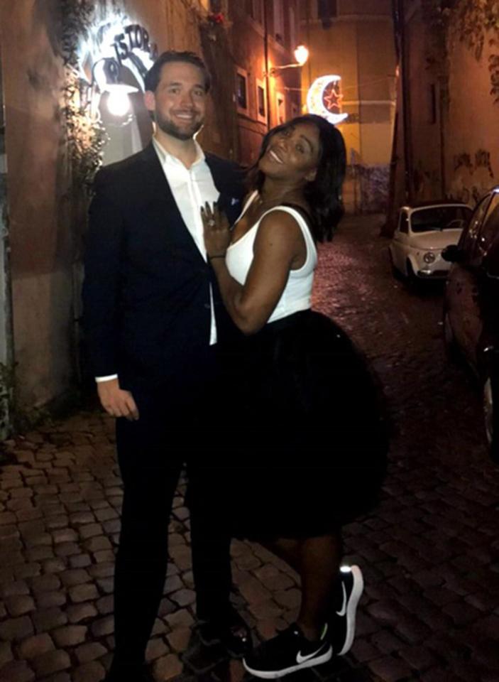  Serena flaunted her bling in a loved up photo on Reddit