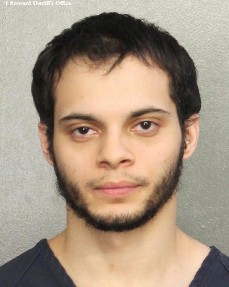  An FBI agent has revealed Florida gunman Esteban Santiago told the agency he gunned down innocent bystanders at a Florida airport in the name of ISIS