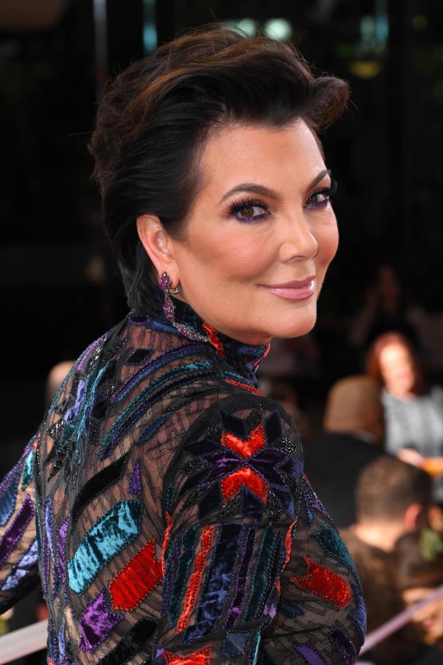  The 60-year-old's glam squad made sure Kris looked glowing