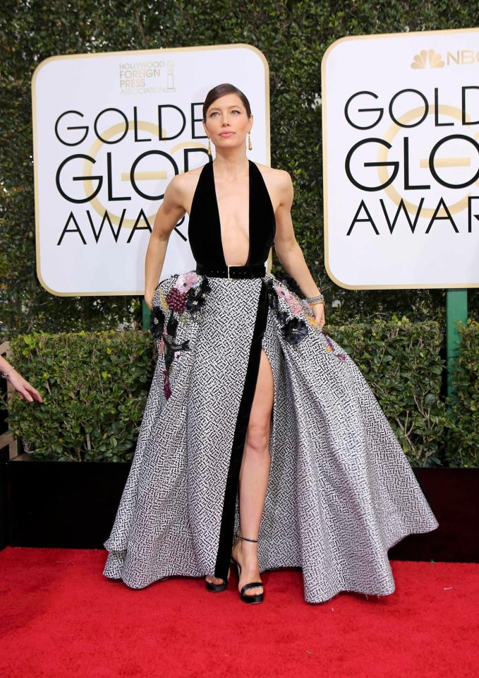  Jessica Biel also wore an Elie Saab gown