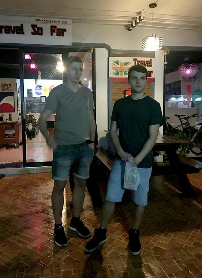  Pair of Italian backpackers were caught on CCTV