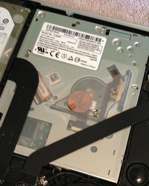  Apple's Macbook computers are sealed tightly, which makes the findings even more bizarre