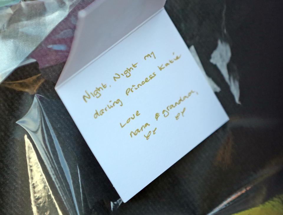  A note written by Katie's grandparents was left at the scene