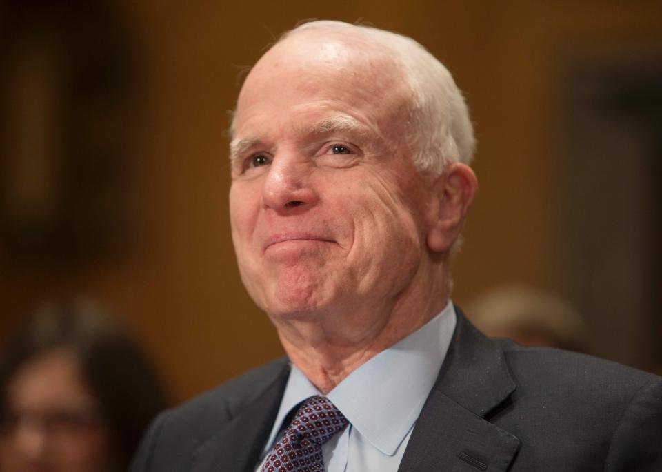  There is worldwide suspicion an ex-UK envoy to Russia was involved in passing on papers to Republican senator John McCain