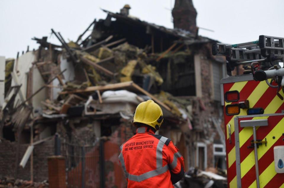  Neighbours in the area compared the loud noise to a “bomb going off”