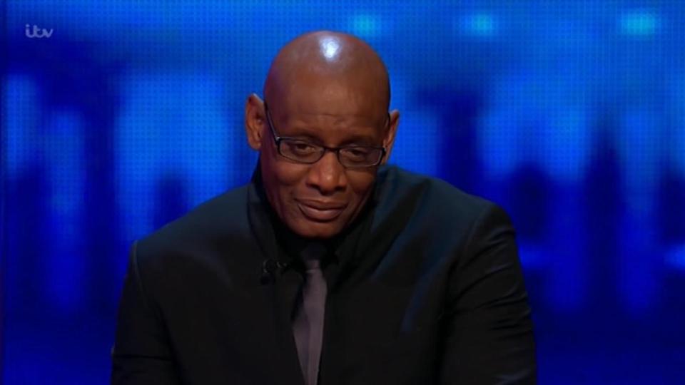  Chaser Shaun Wallace was unfazed by the flirting, keeping his game face on at all times