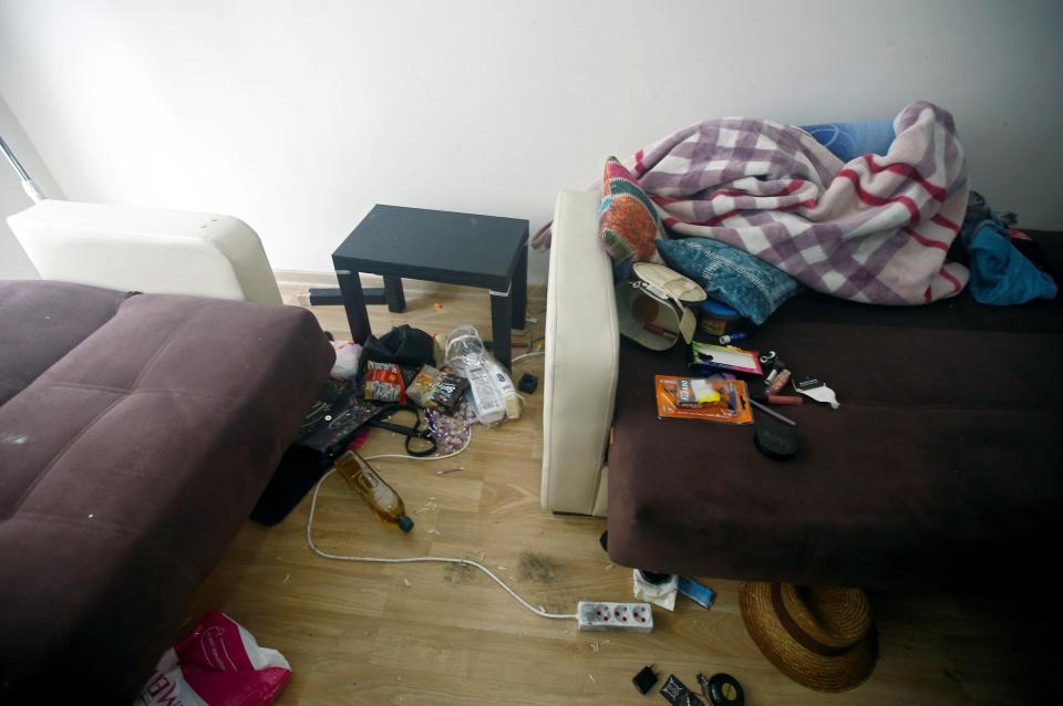  Filthy flat in Esenyurt is where police swooped on terror suspect and three alleged accomplices