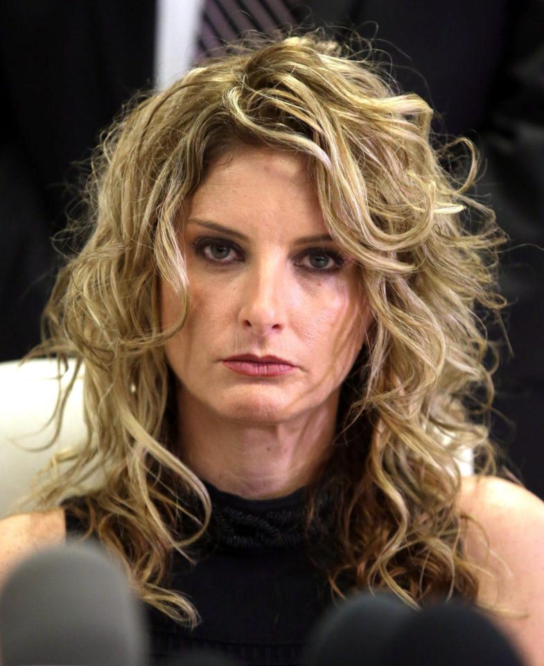  Ex-Apprentice contestant Summer Zervos is launching a defamation lawsuit against the President-elect