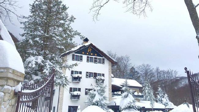  The Hotel Rigopiano on Gran Sasso mountain before the quake struck