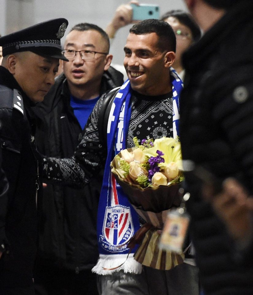  Carlos Tevez earned a heros welcome on his arrival in Shanghai