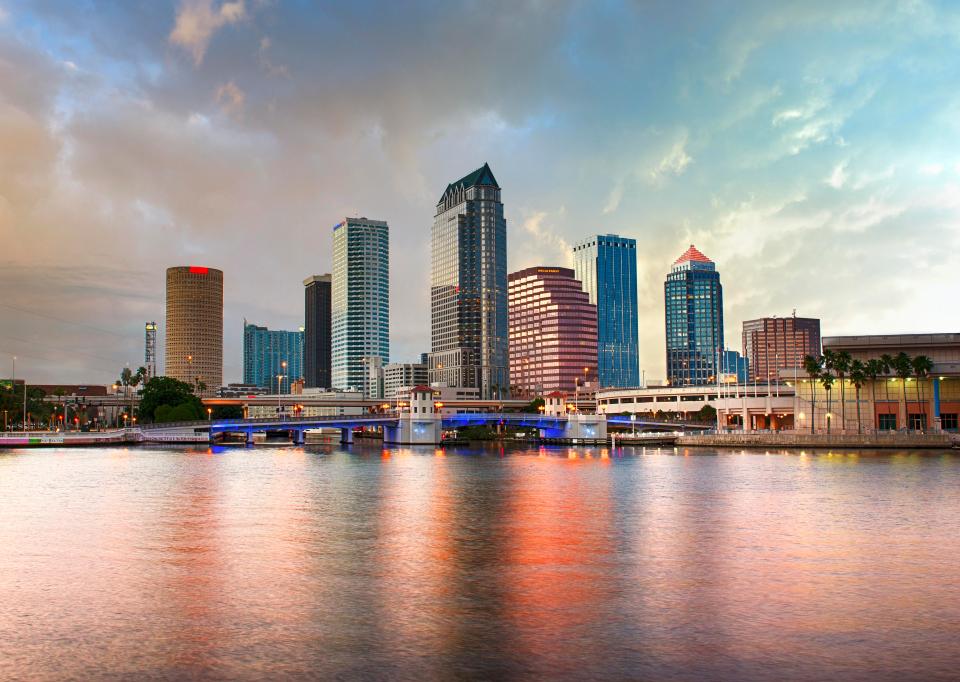  Tampa skyline