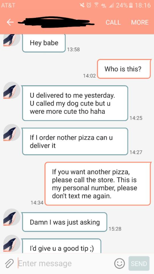  The girl was left perplexed by the customer's strange texts