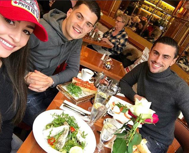  Granit Xhaka out for dinner with his fiancee and a friend