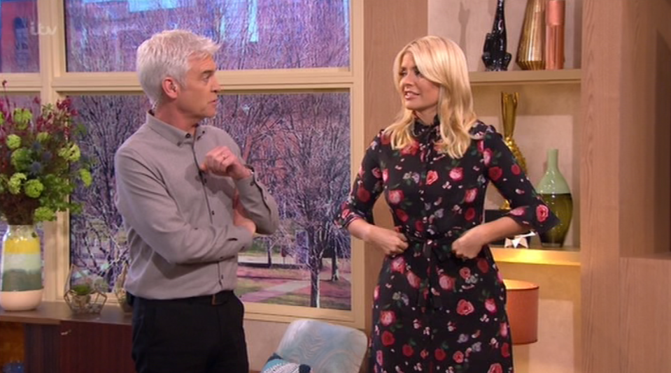  Phillip Schofield tried to persuade Holly Willoughby to watch Kim Woodburn on CBB