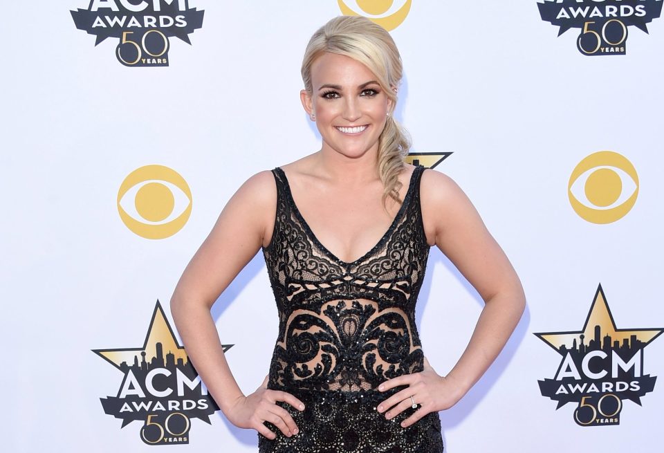  Jamie Lynn Spears is Britney's younger sister - and there is a 10-year age gap between them