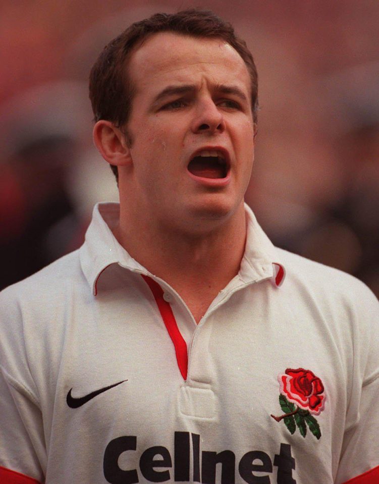  Ex-England star Austin Healey recalls the team coach being attacked in 2001