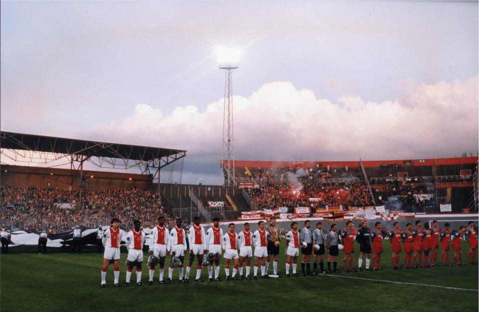 Ajax and Bayern Munich players line up before epic Champions League semi-final