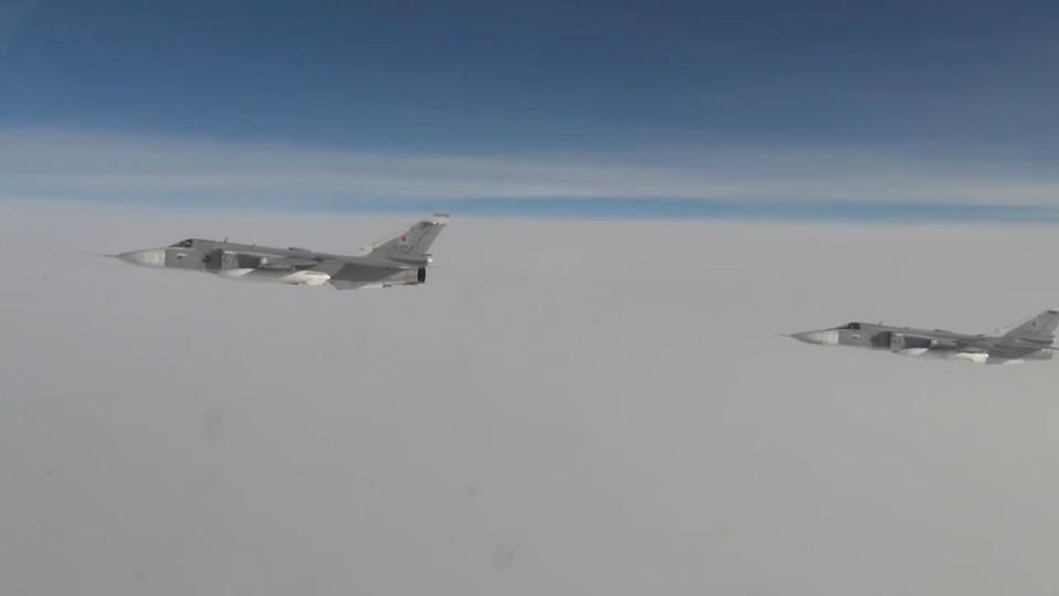  The jet is shown flying in formation with other Su-25s on the ultra-real practice bombing mission