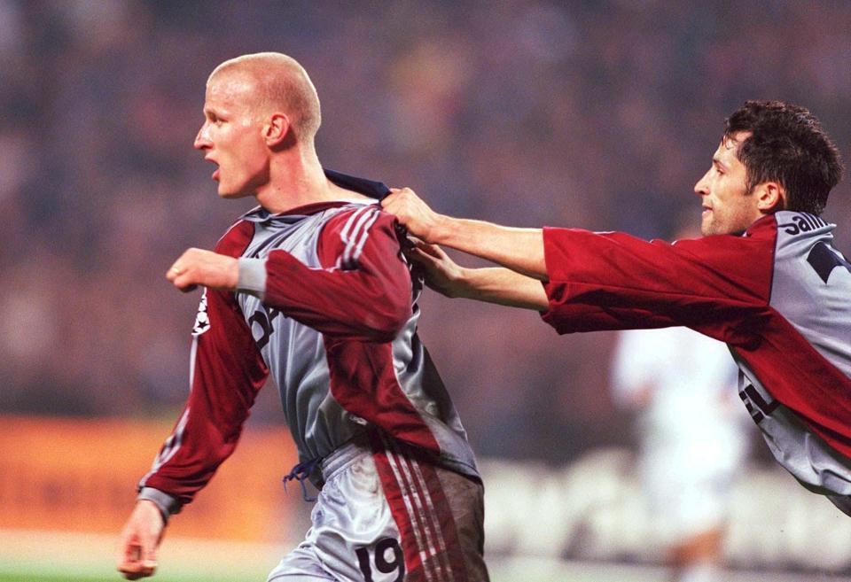 Carsten Jancker celebrates 88th-minute equaliser for Bayern Munich in Kiev epic