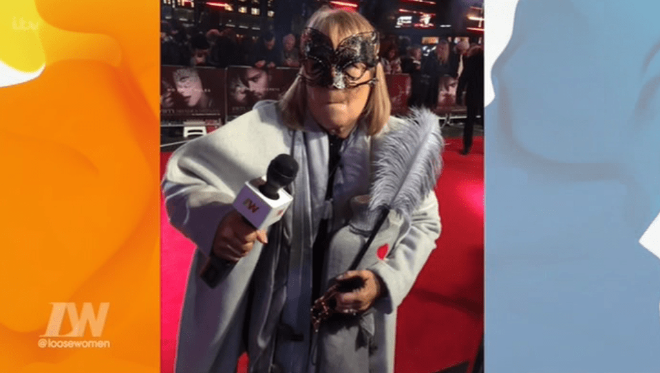  Linda Robson hit Fifty Shades in style