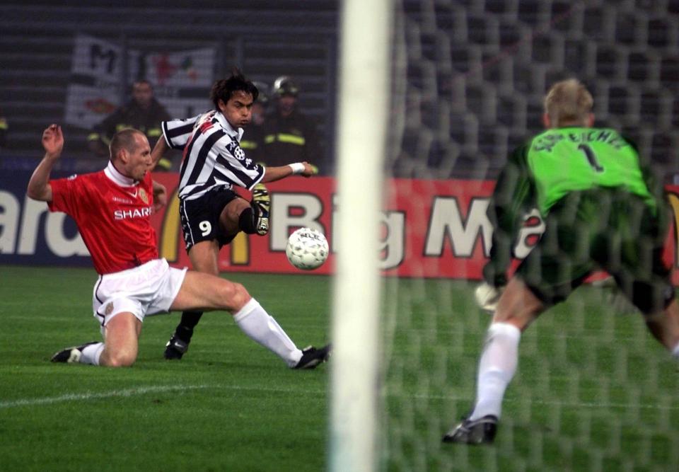 Filippo Inzaghi's deflected effort put Juventus 2-0 up and it seemed tie was over