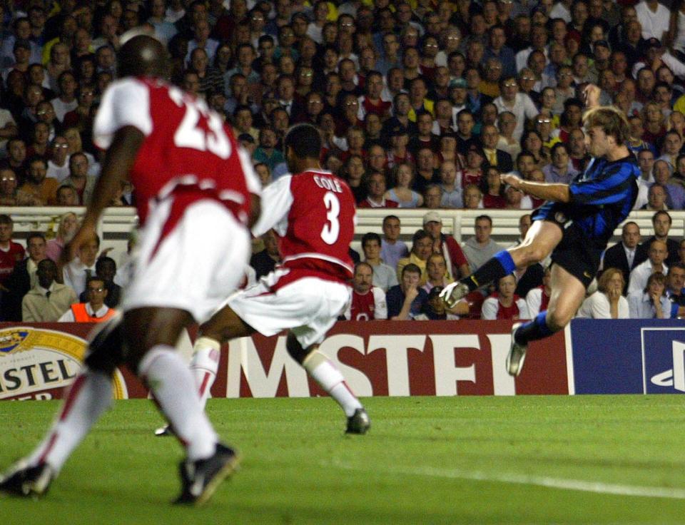 Andy van der Meyde nets a stunner as Inter Milan batter Arsenal at Highbury