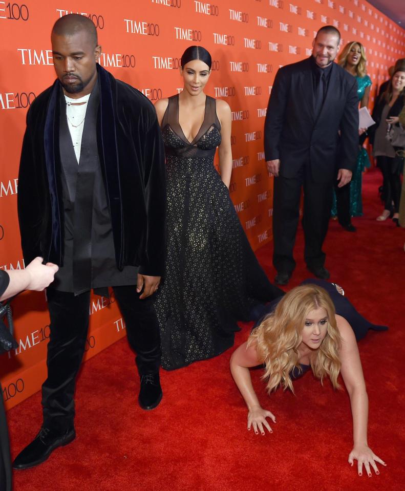  Amy Schumer pranks Kimye at the Time 100 Gala and gets totally ignored