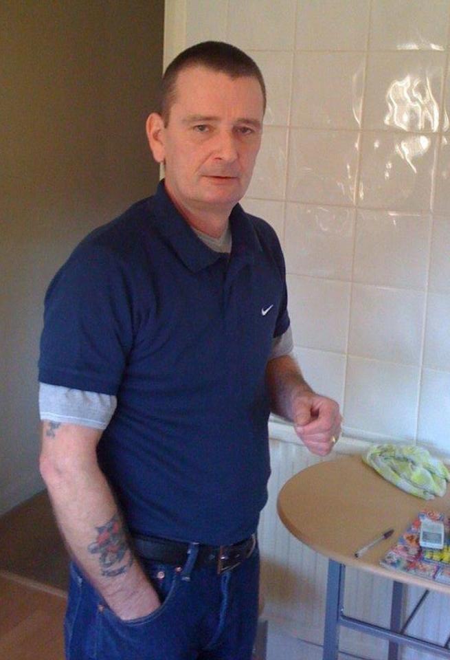 The family of Mr Logan, 52, from New Addington, blasted British Transport Police