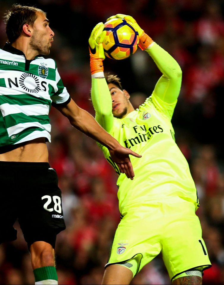  Ederson Moraes could be on his way to Manchester City