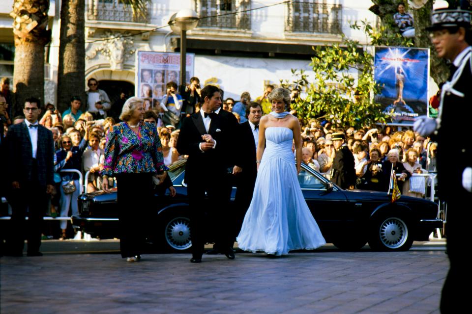  The dress is said to have been inspired by Grace Kelly