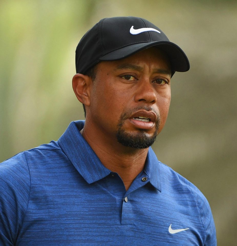  Tiger Woods suffered a frustrating day in Dubai