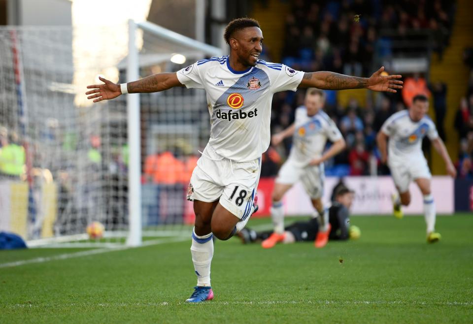 Jermain Defoe celebrates making it 3-0