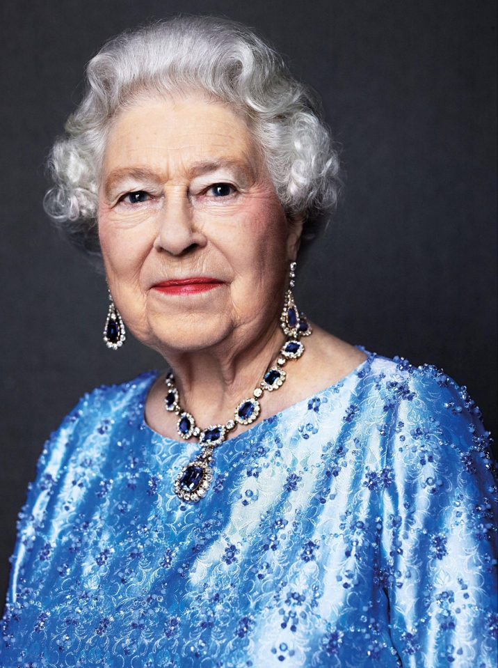  David Baileys portrait of The Queen in sapphire jewellery has been reissued