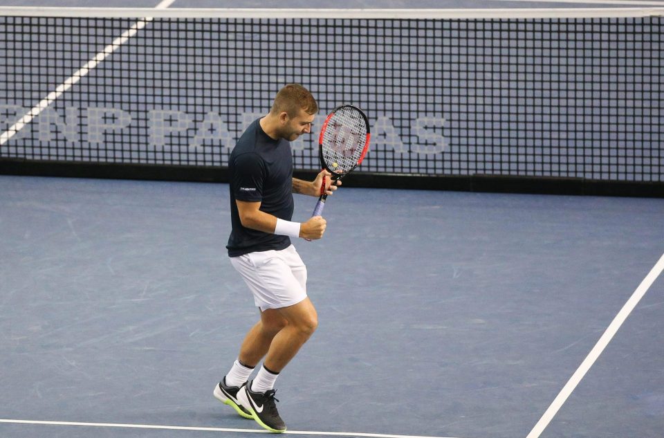  Brit Dan Evans lost out in a mammoth tie in a Davis Cup thriller