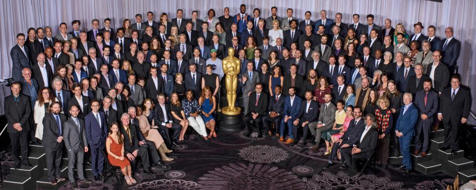  Oscar nominees gathered for a huge group shot at the annual bash