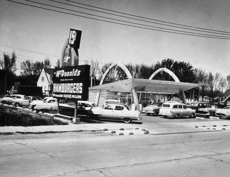  1956: Exterior of a McDonald's drive-in fast food restaurant, the year after the franchising began