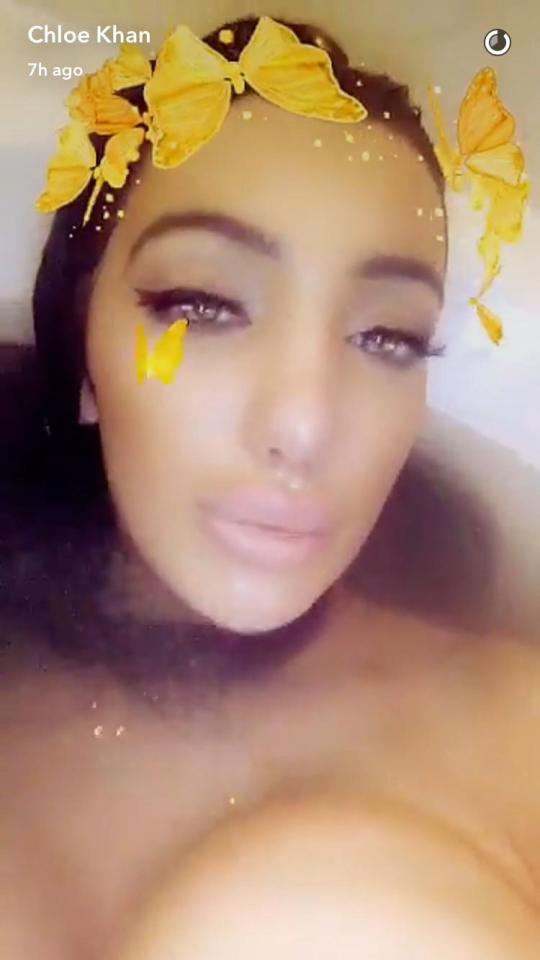  The star added Snapchat filters as she lay in the bath