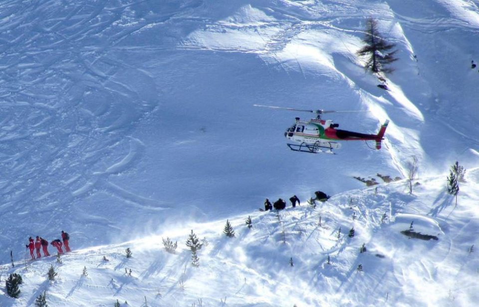  Snowvisa posted a picture of a helicopter and the emergency services at the scene today