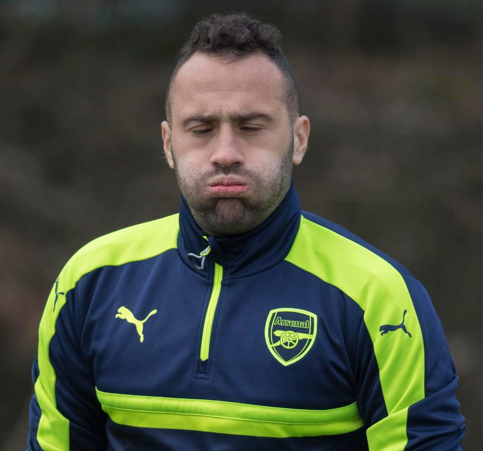  Reserve goalie David Ospina is set to start in his place