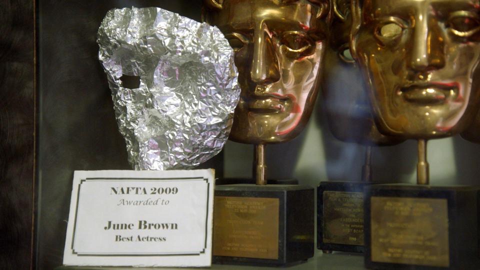  She has never won a Bafta but her kids made her a 'Nafta' out of tin foil