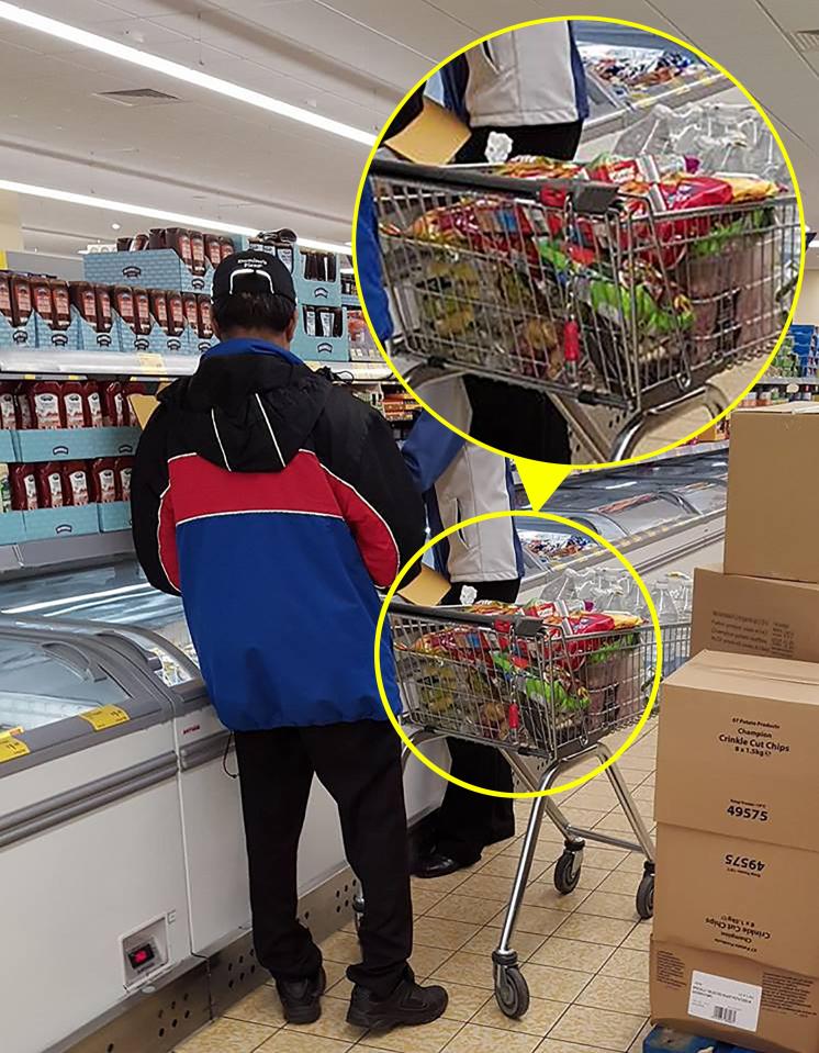  A Domino's worker is seen buying hundreds of raw chicken wings and coleslaw from Aldi