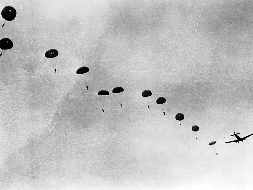  German paratroopers would form a key part of the offensive against Britain, tasked with taking Brighton and Dover