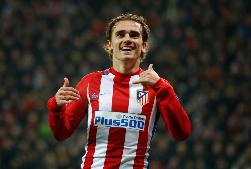  Antoine Griezmann will 'definitely' join Manchester United, says Emmanuel Petit