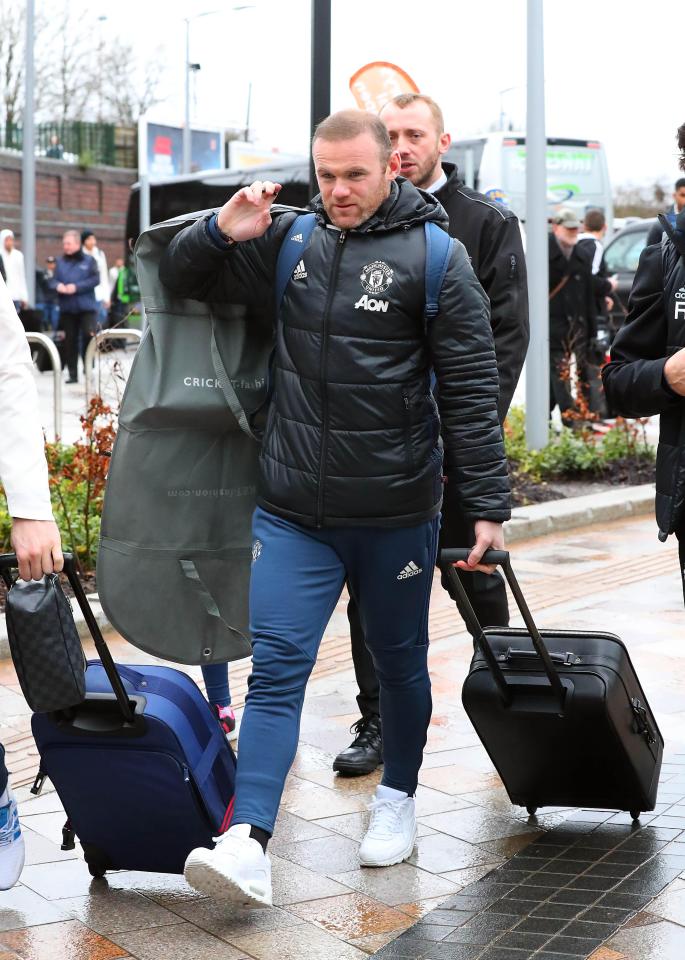 Wayne Rooney led Man Utd to their London-bound train but there was no sign of Juan Mata