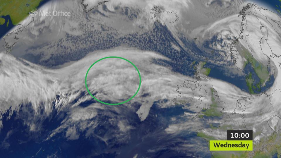  Storm Doris is currently over the Atlantic heading to the UK and is set to hit from 5am today